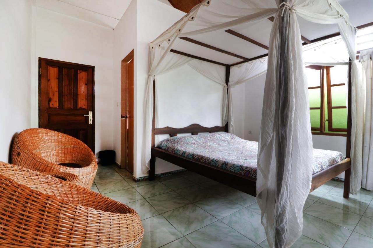 Bagus Bay Homestay Tuk Tuk Esterno foto